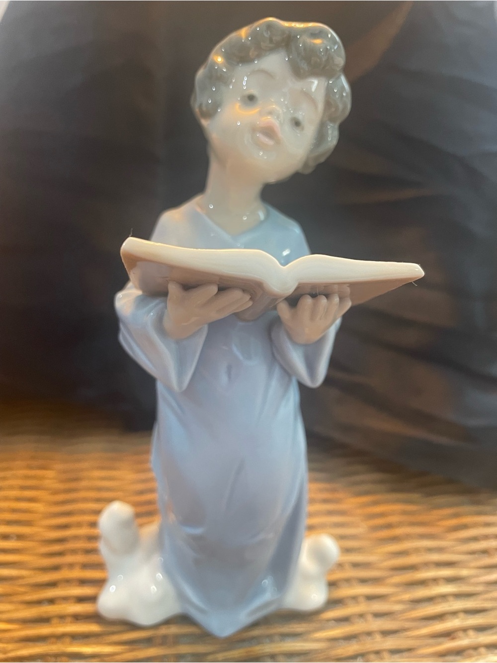 Lladro Angelic Voice #5724